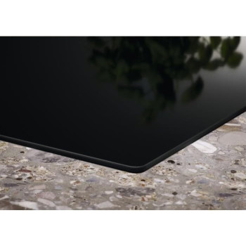 Electrolux Built In 60 Cm Induction Electric Hob, 4 Cooking Zones, Touch Control Panel, Power Boost, Auto Off And Child Lock, Easy Cleaning, Residual Heat Indicator, Ideal For Large Pots/Pans, Black, LIB60420CK, 1 Year Warranty