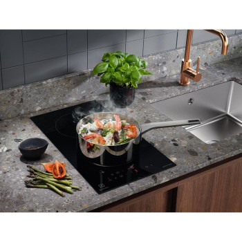 Electrolux 30 Cm Built-In Induction Hob With 2 Cooking Zones And Touch Controls, Power Boost Provides Quick Intense Heat, Residual Heat Indicator Lights, Safe Fast And Efficient Cooking, Black, LIT30230C, 1 Year Warranty