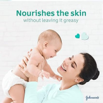 Johnsons Baby Clinically Proven Mildness Cotton Touch Baby Oil, 200ml, Gentle Hypoallergenic Newborn Baby Oil
