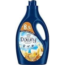 Downy Fabric Conditioner, Concentrate, Vanilla And Musk Variant, Colour Protection, More Softness, Longer Lasting Freshness, 2.9L