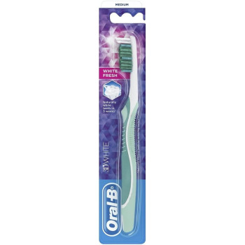 Oral-B 3D White Fresh Toothbrush With Advanced Cleaning with Fresh Mint