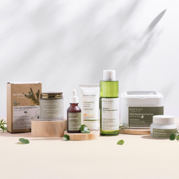 Mary And May Vegan Cica Soothing Sun Cream, Spf50+ Pa++++ 50Ml, Korean Skincare, Vegan, Daily Moisturizing Sunscreen, Light Finish, Moisturizer, Only Safe Ingredients