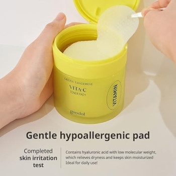 Goodal Green Tangerine Vita C Dark Spot Care Pad, Yellow