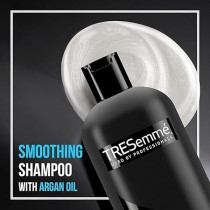 Tresemme Smooth Silky Shampoo For Unisex, 28 Oz, 828Ml