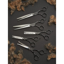 Andis Curved Right Handed Shear Precise Contouring And Shaping, 8-Inch