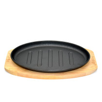 Prestige Pre-Seasoned Cast Iron Sizzler Pan 26cm, Sizzling Steak Plate with Wooden Base Premium and Durable Cast Iron Griddle, Black, PR50205
