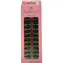 Famina21 Premium Fake Nails...