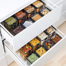 Sistema Klip It Stackable Tritan Ultra Square Food Storage Box With Dishwasher Safe And Durable 4L, Clear