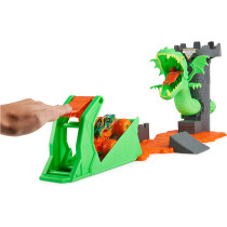 Monster Jam, Dueling Dragon Playset with Exclusive 1:64 Scale Dragon Monster Truck, Kids Toys for Boys Ages 3 and up