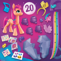 My Little Pony: A New Generation Movie.Crystal Adventure Sunny.Starscout. 3 Inch Orange Pony Toy, Surprise Accessories, Bracelet, Multicolour, F2454, Crystal Adventure Ponies Sunny