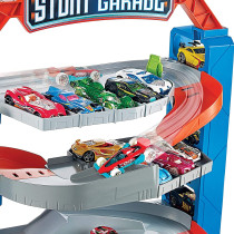 Hot Wheels City Stunt Garage Play Set, Gift Idea For Ages 3 To 8 Years, With Elevator To Upper Levels Gnl70
