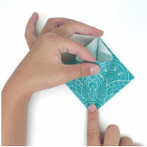 Nebulous Stars Origami Lanterns   Nbs11020