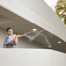 Nerf Super Soaker Twister Water Blaster, 2 Twisting Streams Of Water, Pump To Fire, Outdoor Water Blasting Fun, F3884