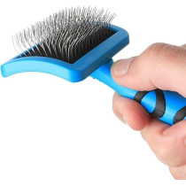 Groom Professional Curved Firm Slicker Brush, Medium, 12 X 5 X 25 Cm