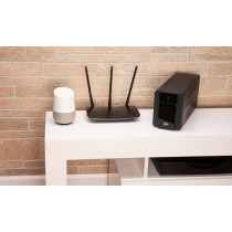 APC Back-UPS, 750VA, Tower, 230V, 4x IEC C13, AVR, BX750MI