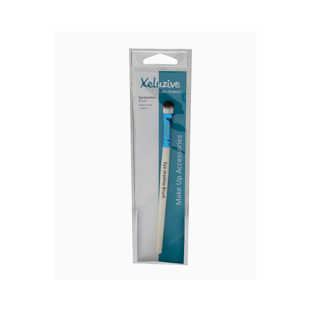 Xcluzive Blend and Define Eyeshadow Brush
