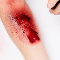 Braingiggles Fake Blood Spray For Halloween Makeup, Realistic Blood Washable Body Paint, Fake Blood For Halloween Costume Zombie Vampire Monster Dress Up Cosplay Halloween Party