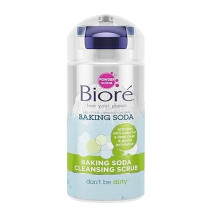 Biore Baking Soda Cleansing Scrub, For Combination Skin, Water-Activated Powder For A Deep Clean And Gentle Exfoliation, 4.5 Ounces