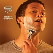 Gillette Heated Razor For Men, Deluxe Travel Shave Kit By Gillette Labs, 1 Handle, 2 Razor Blade Refills, 1 Charging Dock, 1 Charging Travel Case, Black