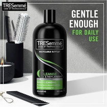 Tresemme Generc Deep Cleansing Shampoo, 900 Ml