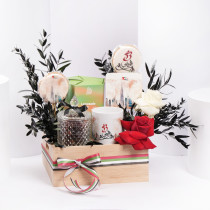 Ferns N Petals Celebration Of National Day Hamper