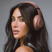 Beats Studio Pro x Kim Special Edition Wireless ANC Headphones Earth MW683