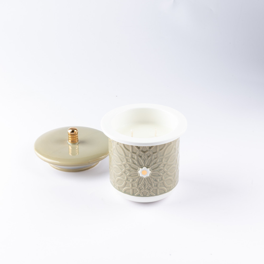Otantik Asalah Large Scented Candle, Olive And Gold, Elegant Aromatherapy Candle For Home Decor, Living Room, Bedroom, Ramadan And Special Occasions, Luxurious Fragrance