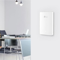 TP-Link EAP615-Wall AX1800 Dual-Band Wi-Fi 6 Accesspoint - Passend für OC200, OC300, TL-SG3210XHP-M2