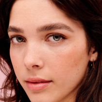 Benefit Cosmetics Fluff Up Brow Wax