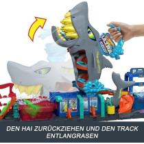 Hot Wheels Lets Race Netflix - City Shark Wash Station with 1:64 Scale Color Reveal Car, Colour Changing Function And Storage, HTN82