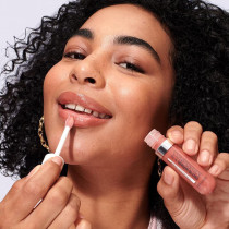 IT Cosmetics Confidence In A Serum Lip Gloss, Self-Determined