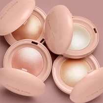 Rare Beauty Positive Light Silky Touch Highlighter, Reveal (2.8g)