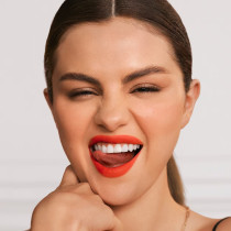 Rare Beauty Lip Souffle Matte Lip Cream, Courage - 3.9 ml