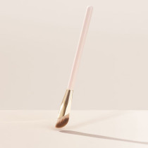 Rare Beauty Liquid Touch Concealer Brush
