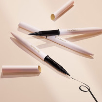 Rare Beauty Perfect Strokes Matte Liquid Liner, Black - 0.9ml