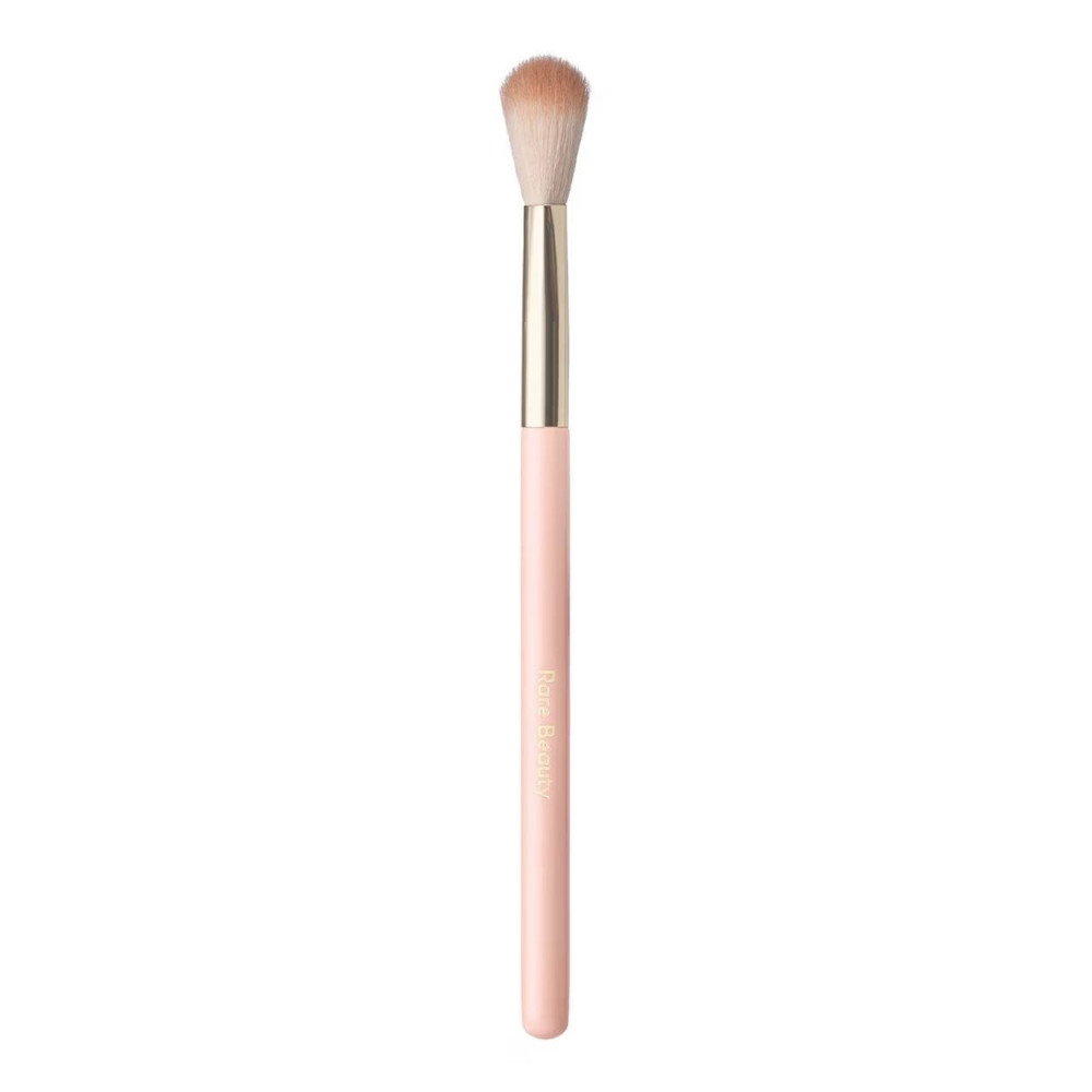Rare Beauty Positive Light Precision Highlighter Brush