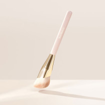 Rare Beauty Liquid Touch Foundation Brush