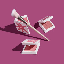Fenty Beauty Blush Brush 155, 1Pc