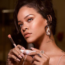 Fenty Beauty Liquid Killawatt Fluid Freestyle Highlighter, Sidechick