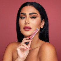 Huda Beauty Liquid Matte Ultra-Comfort Transfer-Proof Lipstick, Trendsetter