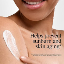 Neutrogena Ultra Sheer Dry-Touch Sunscreen Lotion, Broad Spectrum SPF 55 UVA/UVB Protection, Oxybenzone-Free, Light, Water Resistant, Non-Comedogenic And Non-Greasy, Travel Size, 3 fl. oz