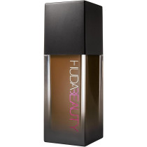 Huda Beauty Faux Filter Foundation In Nutmeg 520G #Fauxfilter