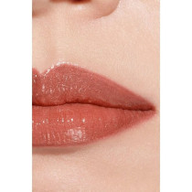 Chanel Rouge Coco Baume Tinted A Hydrating Tinted Lip Balm That Offers Buildable Colour For Better-Looking Lips, Day After Day, 752 Honey Bliss