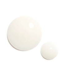 Chanel Le Lift Fluid Smooths Firms Mattifies
