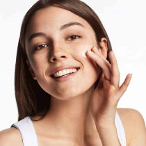 Clinique Dramatically Different Moisturizing Lotion+ with Pump 125ml Face Moisturizers