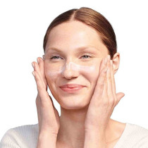 Clinique Moisture Surge Spf 25 Sheer Hydrator 50ml Face Moisturizers