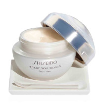 Shiseido Future Solution Lx Total Protective Cream Face Moisturizers, 50Ml