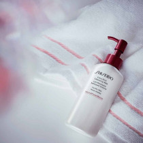 Shiseido Extra Rich Cleansing Milk 125Ml Face Wash & Cleanser