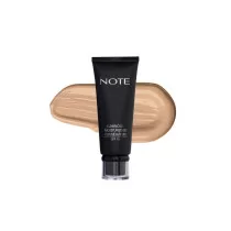 Note SPF 15 Luminous...