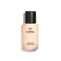 N°1 De Chanel Revitalising Foundation, Bd01